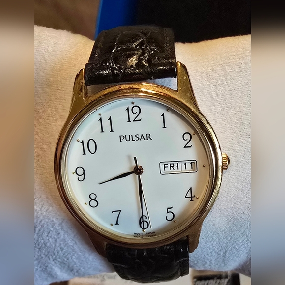 Pulsar Watch - Picture 5 of 7